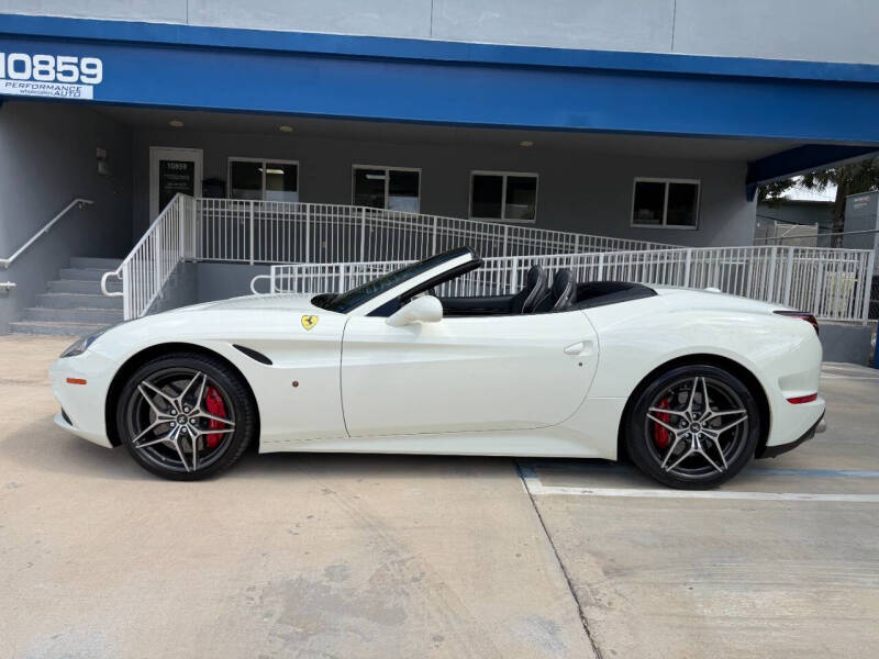 Ferrari California T 2015 ZFF77XJA2F0206201 image Ferrari California T 2015 ZFF77XJA2F0206201 image